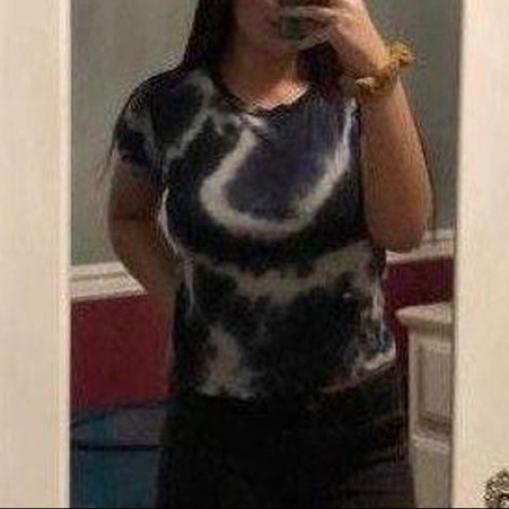 LA Hearts Tie-Die blue Short Sleeve Cropped Tee